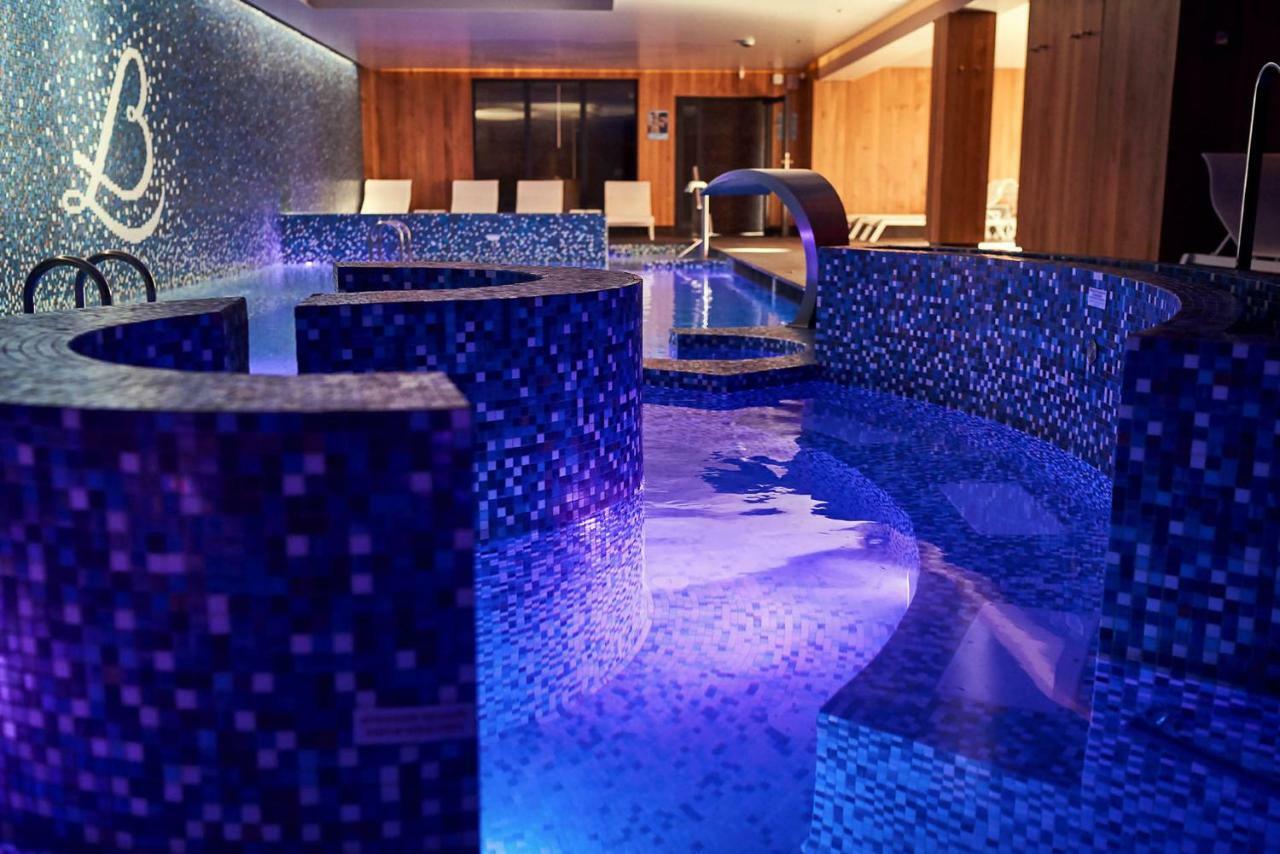 Отель Relais Bernard Loiseau Сольё Экстерьер фото